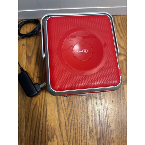 Jensen CD-555 Portable CD Player With Bluetooth & AM/FM Radio Red - Picture 2 of 7